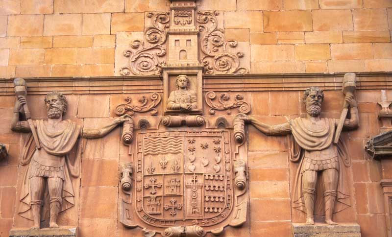 El escudo de armas del Palacio de los Condes de Gómara